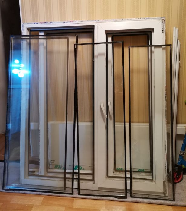 Продам пластиковые окна б/у размерами 125*143см и 110*143см