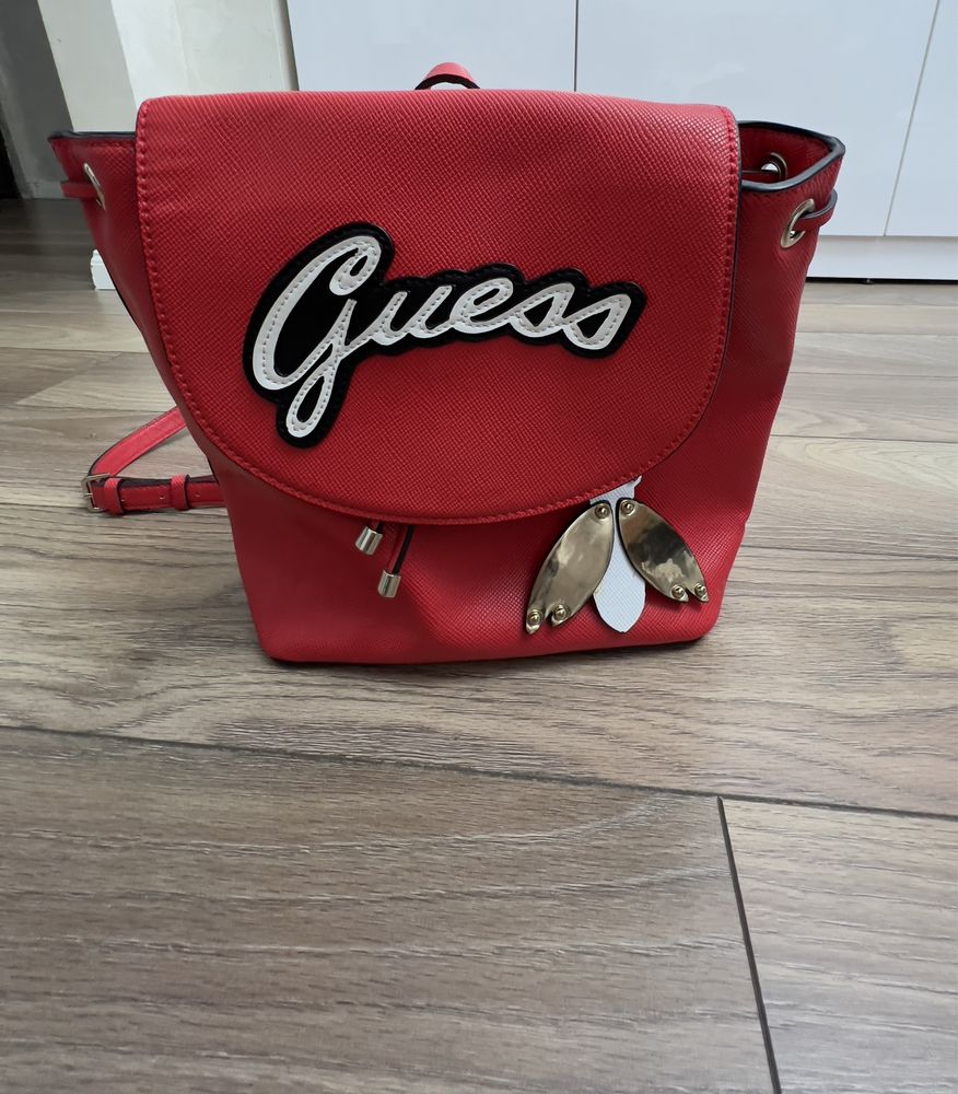 Ghiozdan guess original