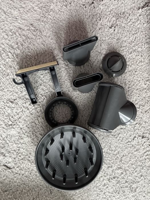 Dyson Supersonic feon