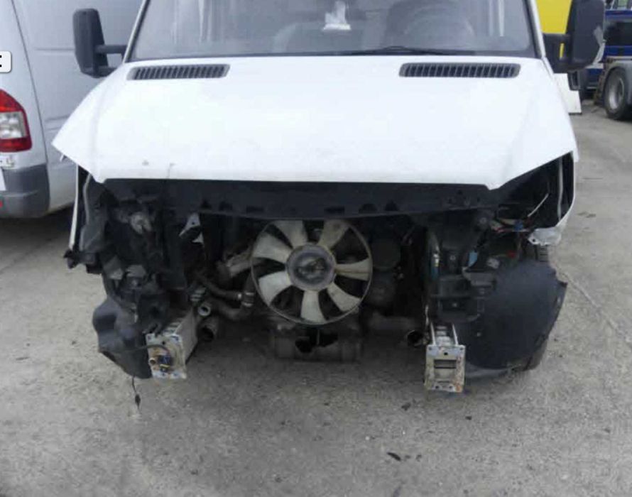 Dezmembrez Mercedes Sprinter w906 2.2 euro 6 2017 120kw om651