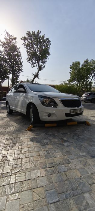 Продам бампер б.у