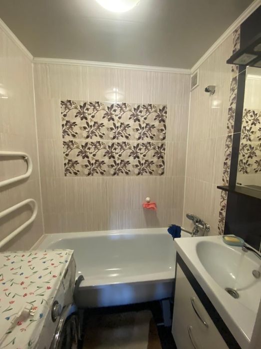 возьмём на подселение 1 девочку