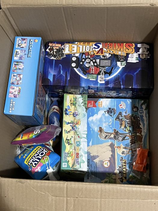 Игрушки лего для аппарата