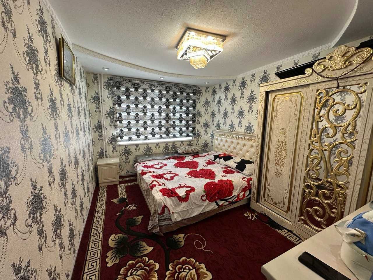 сдаётся 2х комнатная квартира 250$