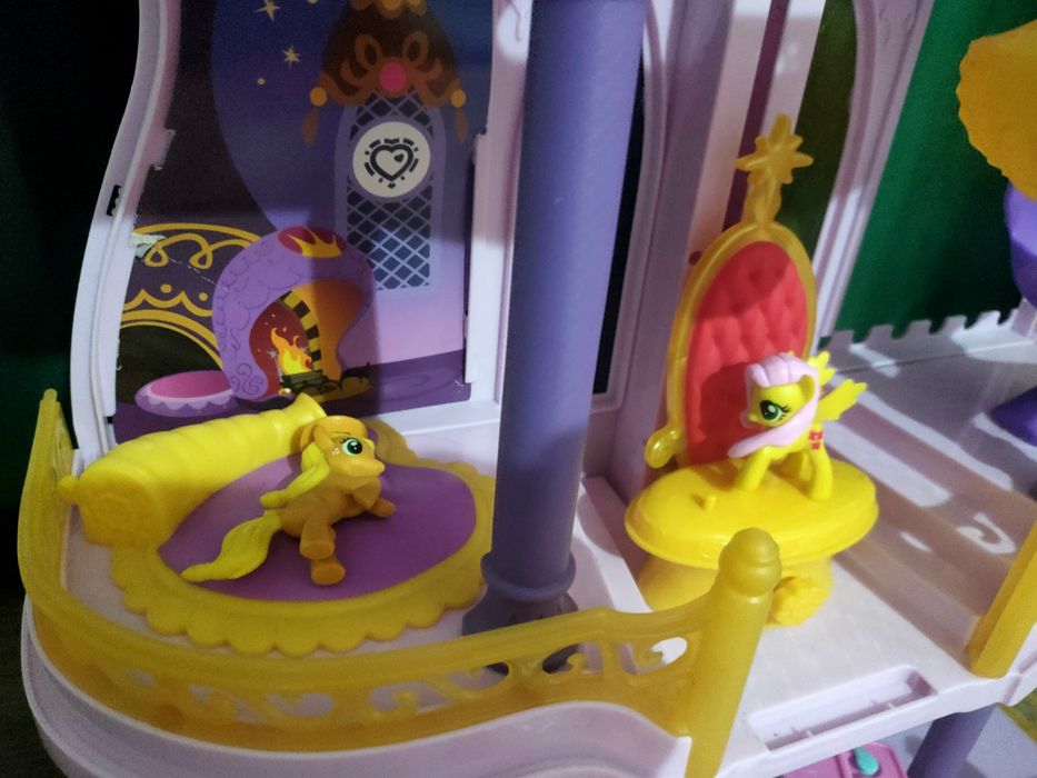 My little pony castel si accesorii