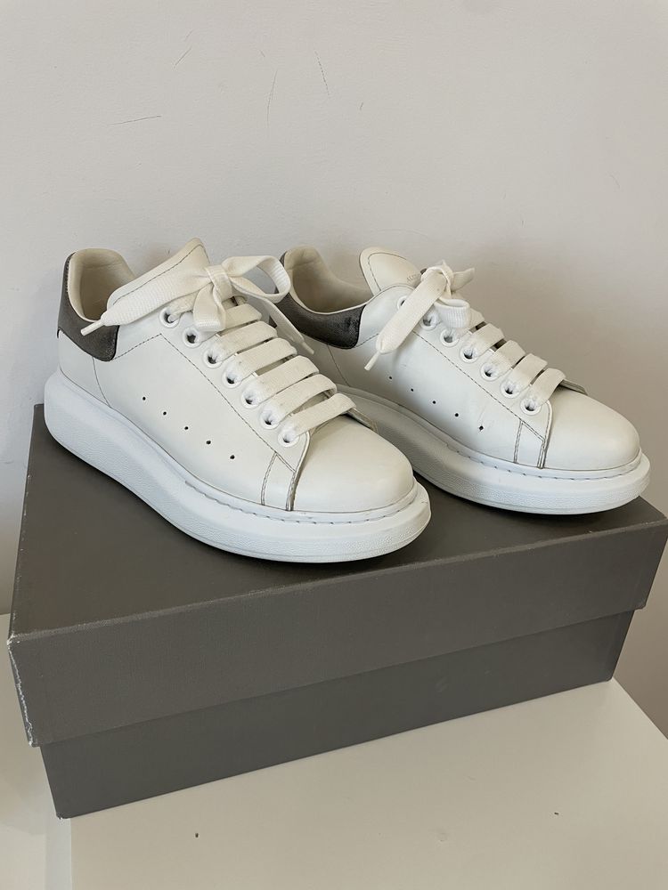 Sneakers Alexander McQueen masura 39,5