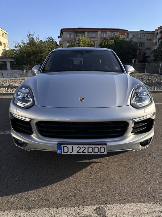 Porsche Cayenne Facelift/Platinum Edition/Distronic/2016/Perne/Matrix