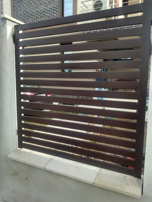 Gard de diferite modele (jaluzele, sipca metalica, tabla cutata plasa)