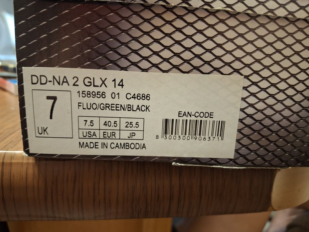 Футболни обувки DIADORA