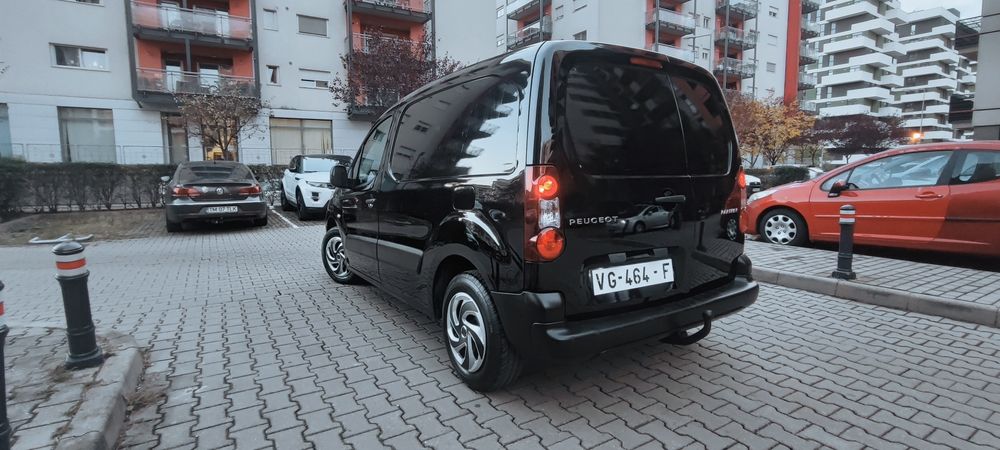 Peugeot partner 1.6 hdi/ 90 cp/2013/3 locuri+ loc narfa