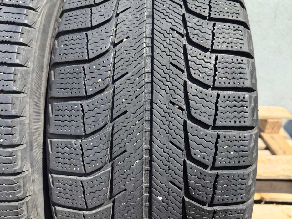 215/55/17 Мишелин ДОТ 2010 и 2014 г