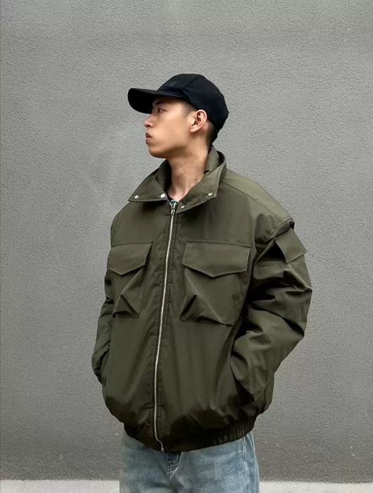 Куртка бомбер military casual.