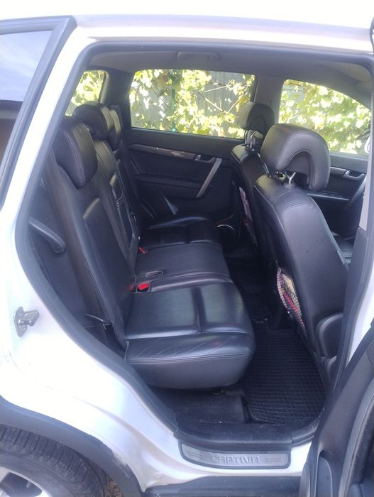 Vând Chevrolet captiva