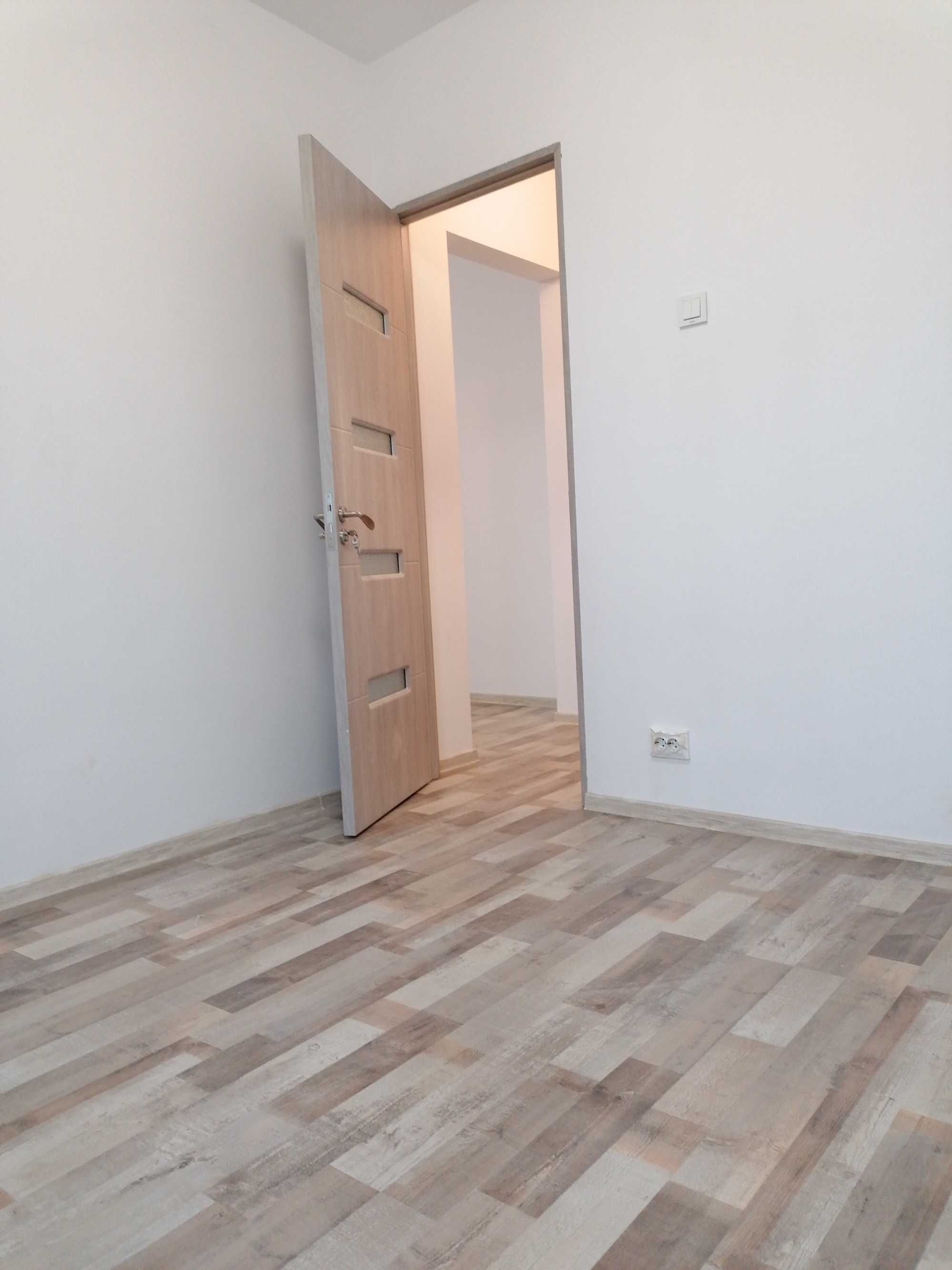 !!! Vand/schimb Apartament 2 camera. Pret redus!!!