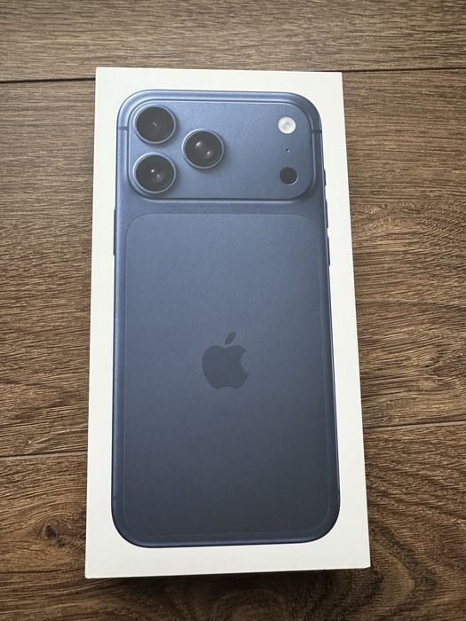 iPhone 17 Pro Max 256gb blue, sigilat, cu 2 ani garantie