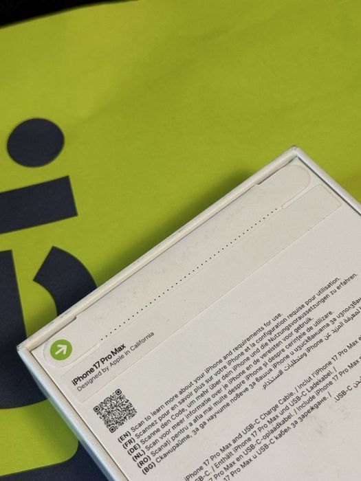 ЗАПЕЧАТАН 256GB iPhone 17 Pro Max Yettel Гаранция 2028 Deep Blue / Син