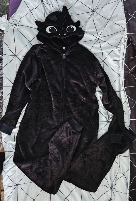 Топъл, пухкав домашен гащеризон дракон