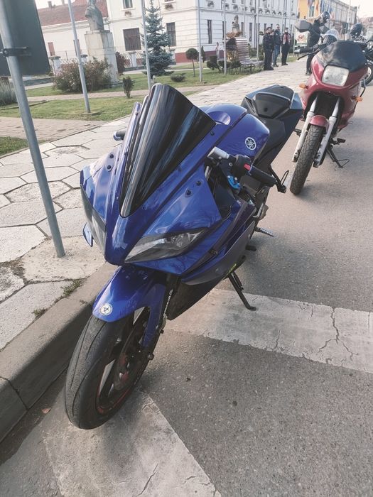 Yamaha yzf r125 gen1