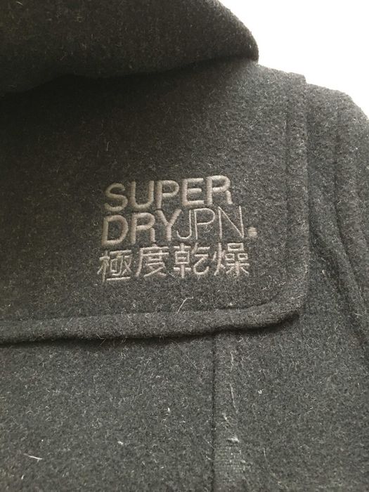 Продавам мъжко палто "Superdry"