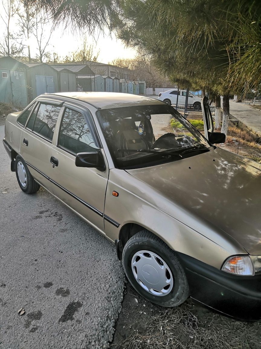 Продам авто део нексия, 1997 года выпуска, на полном ходу.