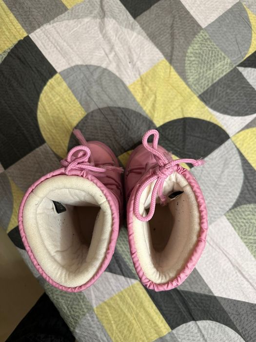 Moon boot de vanzare