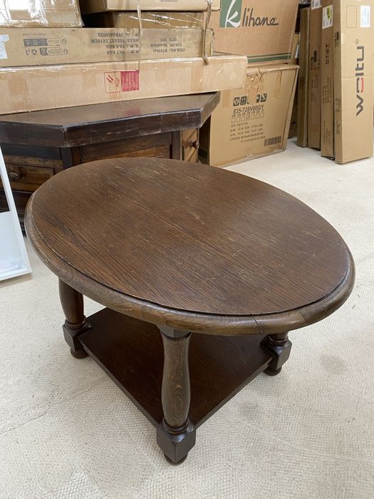 Салонна дървена масичка