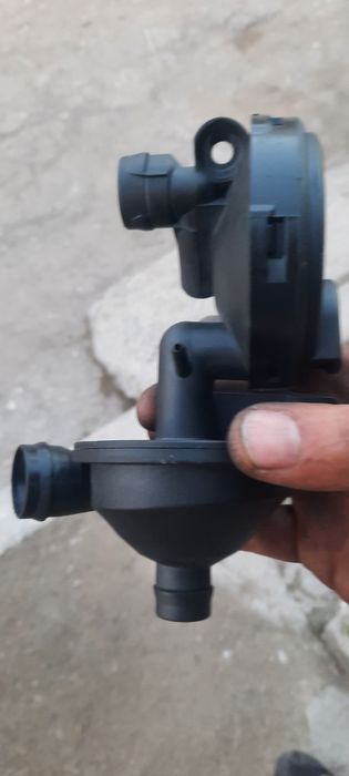 Клапан картерни газове бмв е39/е46