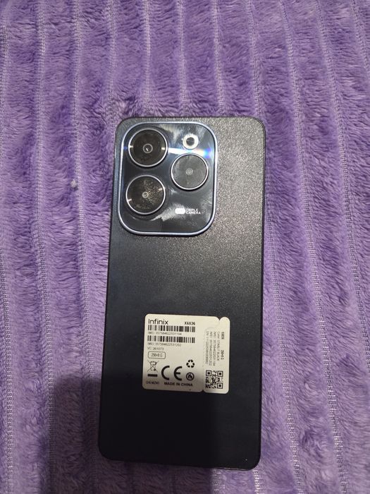 Продам  телефон 50к торг