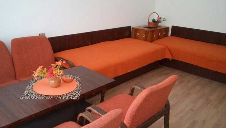 Дава се под наем Двустаен апартамент в Бургас, Лазур - 67 кв.м за 200 € - Снимка #3