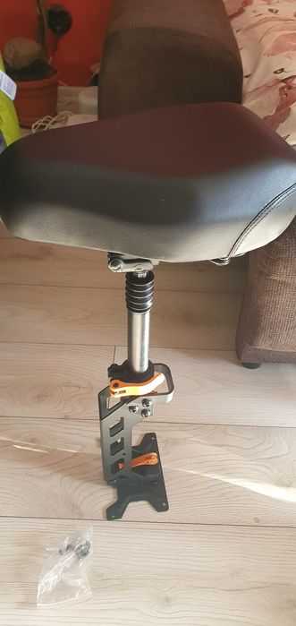 Седалка за тротинетка