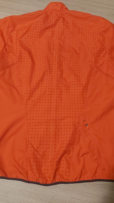 Adidas ветровка за тичане M размер