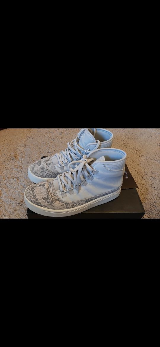 Jordan Westbrook,snake efect,grey, 40