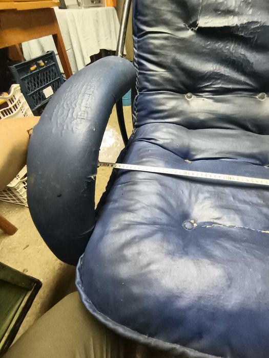 тръбен метален стол-кресло