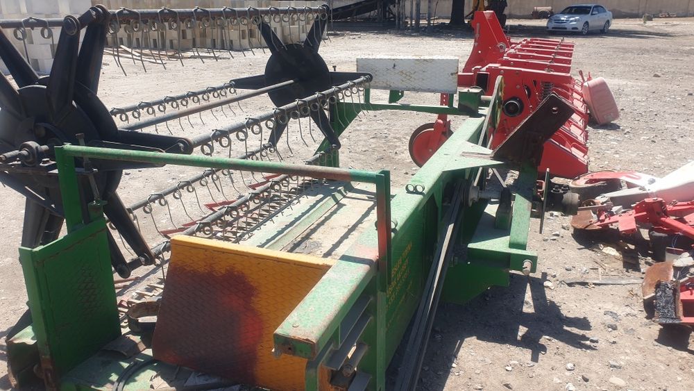 Мини жатка эни 2.5 м. Кчик трактор хам бўлади