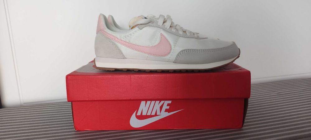 Дамска маратонки Nike 39н