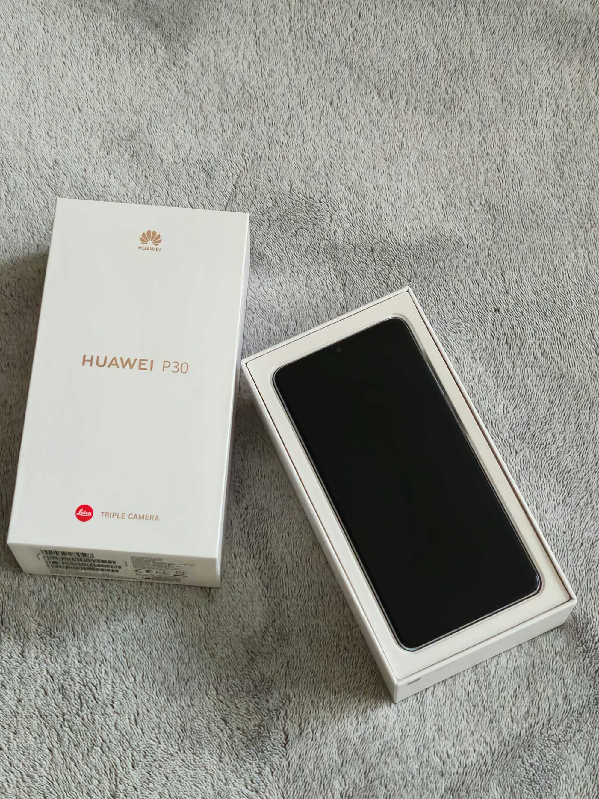Huawei P30, 128GB, Две SIM карти, 40MP, Breathing Crystal