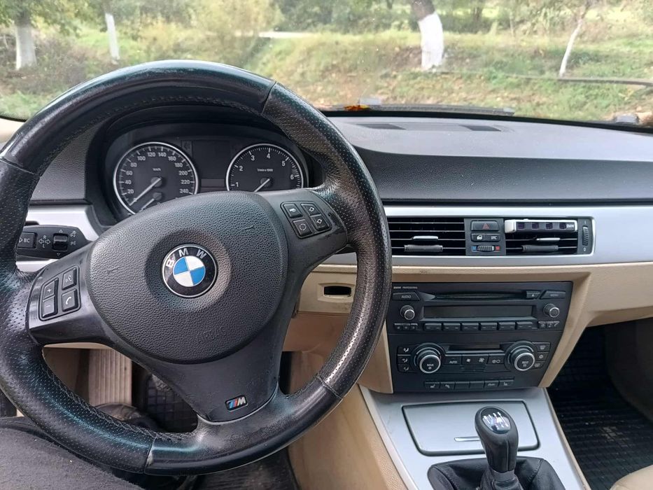 Vând BMW seria3 E90