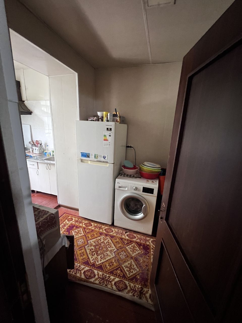 Продажа Срочно Чиланзар 8 кирпич балкон 2х6
