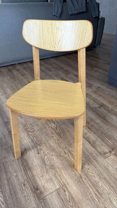 Стулья из массива берёзы DAIVA