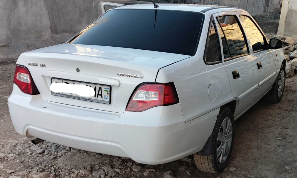 Nexia 2 1,6 super salon