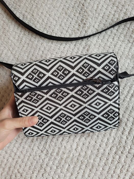 Дамска чанта Zara