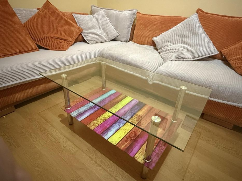 Ъглов диван+ маса