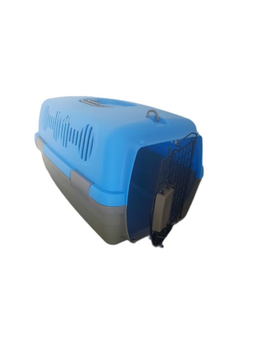 Продам переноску для кошек и собак пластиковые