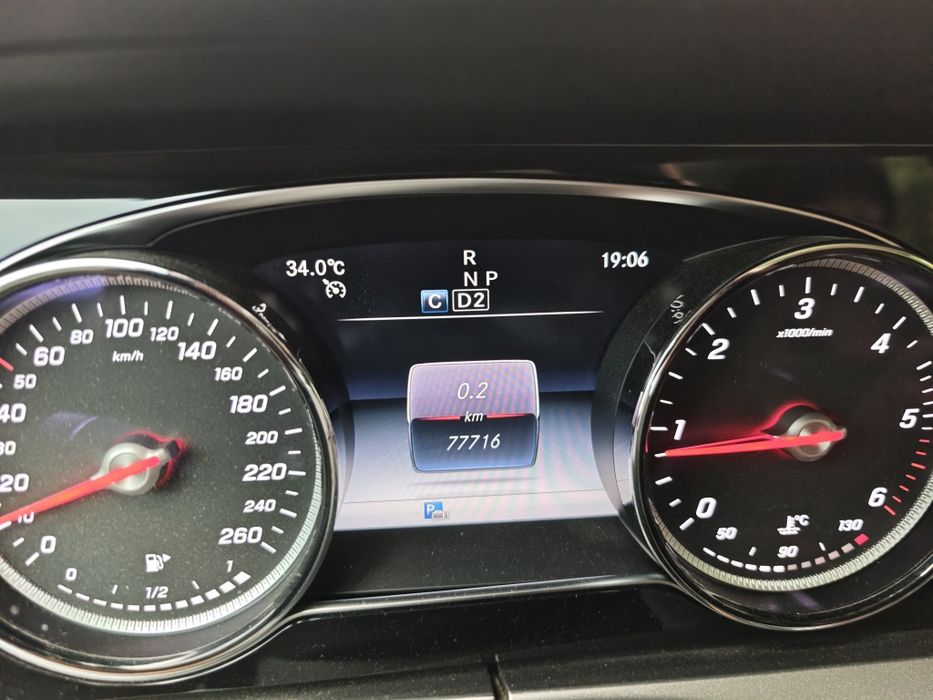 Mercedes E220d 4matic