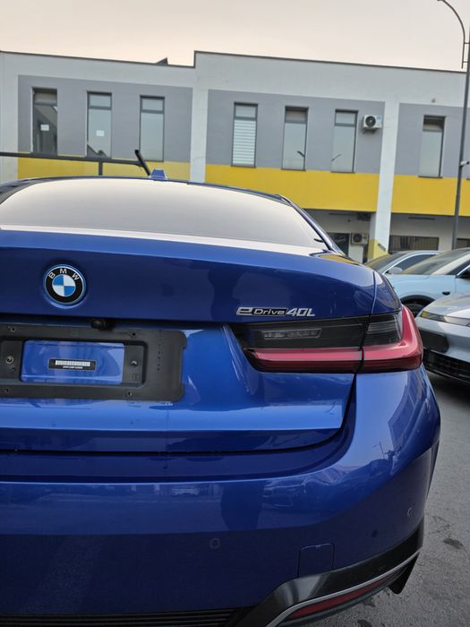 BMW i3 eDrive 35L 2024