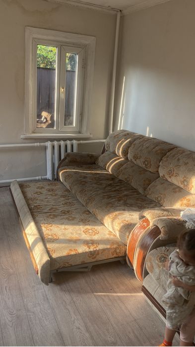 Диван и кресло. Состояник отличное