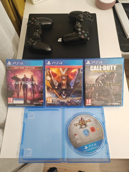 Playstation 4 Pro (PS4 Pro) - 1 TB