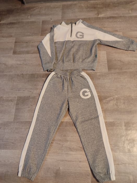 Спортивный костюм для девочки размер до 10 лет