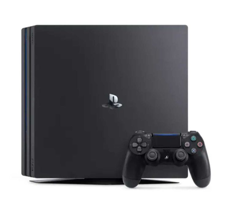 Ps 4 pro 1TB cu gta 5 cu o maneta