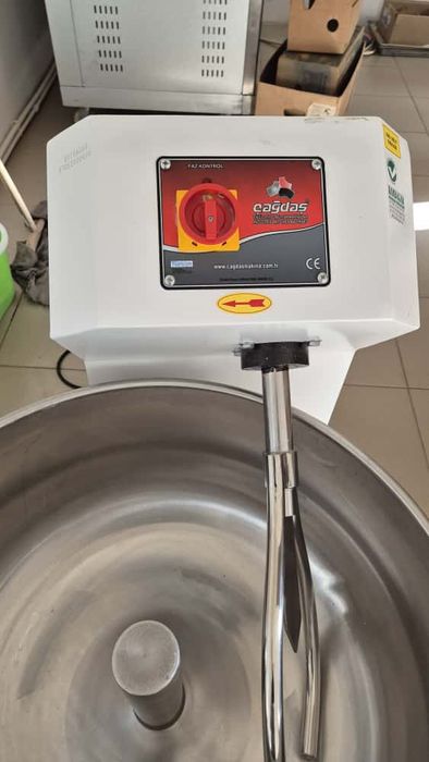 Тестамеска  ұн илейтін